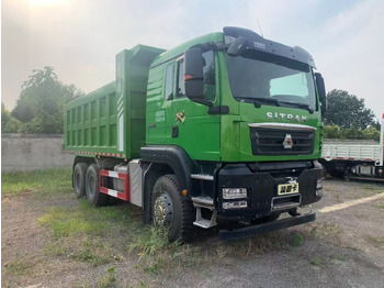 Самоскид вантажівка Для транспортування цементу Sinotruck: фото 2