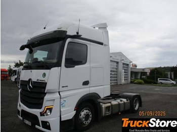 Тягач MERCEDES-BENZ Actros 1845