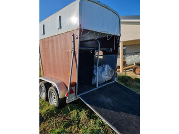 Причіп коневоз Vanisere: фото 3 Причіп коневоз Vanisere: фото 3