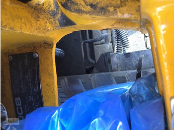 Новий Міні-екскаватор JCB 8008 CTS: фото 2