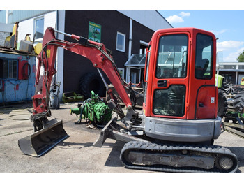 Міні-екскаватор BOBCAT E26
