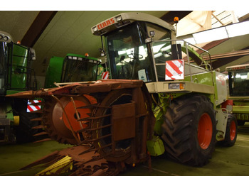Кормозбиральний комбайн CLAAS Jaguar 860