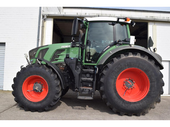 Трактор FENDT 826 Vario