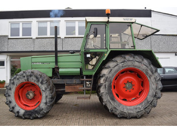 Трактор FENDT