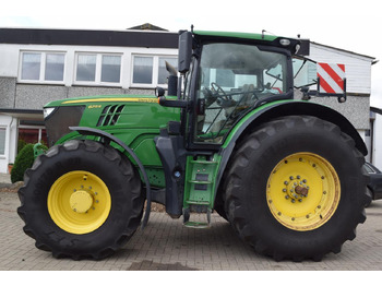 Трактор John Deere 6215 R: фото 2