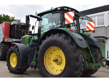 Трактор John Deere 6215 R: фото 5