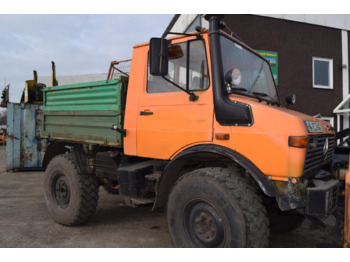 Комунальна/ Спеціальна техніка UNIMOG U1200