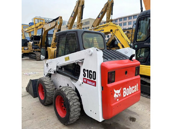 Міні-навантажувач BOBCAT S160