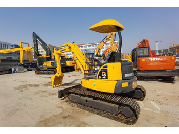 Міні-екскаватор CATERPILLAR