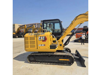 Міні-екскаватор CATERPILLAR 305.5E2