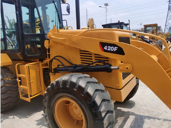 Екскаватор-навантажувач CATERPILLAR 420F