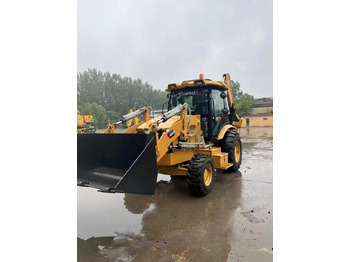 : фото в шапці сторінки