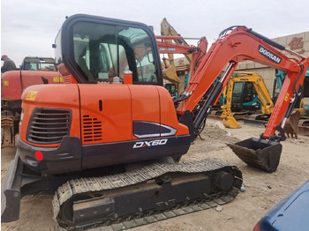Міні-екскаватор DOOSAN DX60