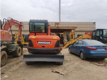 Міні-екскаватор Doosan DX60: фото 4