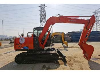Міні-екскаватор HITACHI ZX70