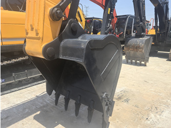 Гусеничний екскаватор Hyundai R305LC-9T: фото 4
