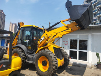 Екскаватор-навантажувач JCB 4CX