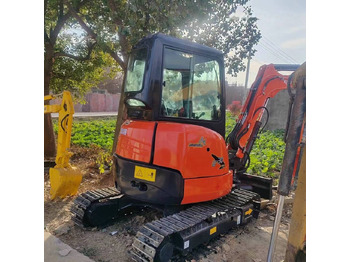 Міні-екскаватор Kubota U30: фото 3