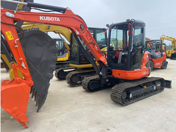 Міні-екскаватор KUBOTA
