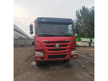 Самоскид вантажівка SINOTRUK HOWO