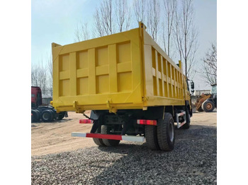 Самоскид вантажівка SINOTRUK HOWO