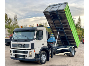 Вантажівка з маніпулятором VOLVO FM