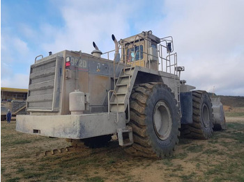 Колісний навантажувач CATERPILLAR 992