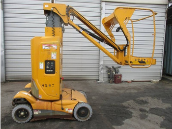 Вертикальний щогловий підйомник HAULOTTE