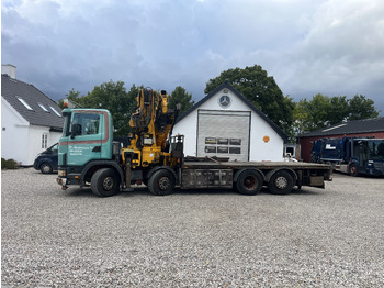 Вантажівка з маніпулятором SCANIA 124