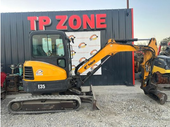 Міні-екскаватор BOBCAT E35