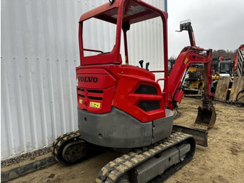 Міні-екскаватор VOLVO ECR25D