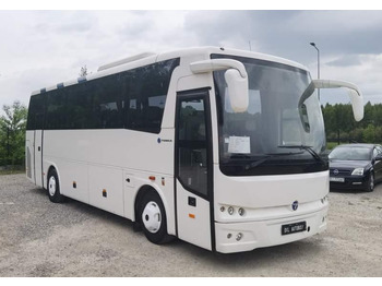 Туристичний автобус TEMSA