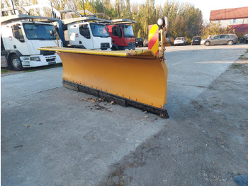 Відвал для снігу
