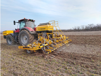 Трактор CASE IH Optum 270