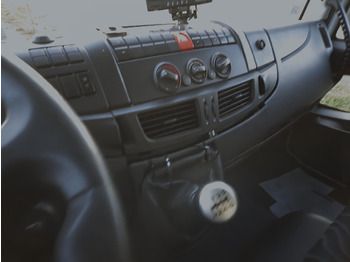 Вантажівка з маніпулятором, Вантажівка з маніпулятором IVECO EUROCARGO 180E25: фото 3