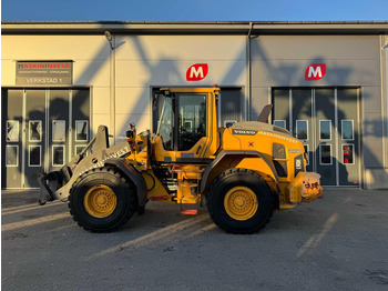 Колісний навантажувач VOLVO L90H