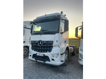 Новий Тягач mercedes-beenz aroc: фото 2