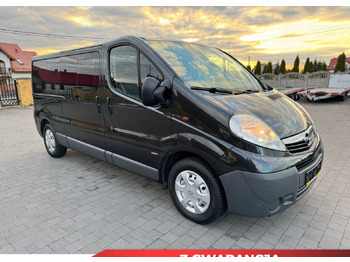 Вантажопасажирський фургон OPEL Vivaro