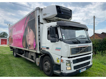 Рефрижератор вантажівка VOLVO FM9 260