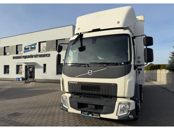 Рефрижератор вантажівка VOLVO FL