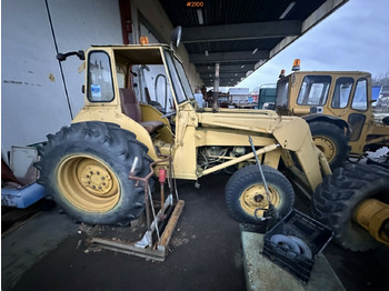 Трактор MASSEY FERGUSON 200 series