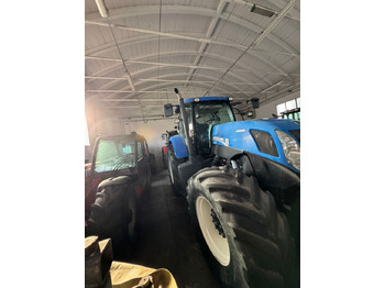 Трактор NEW HOLLAND T7.270