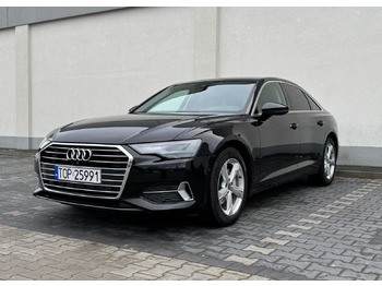 Седан AUDI