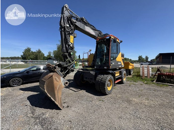 Колісний екскаватор VOLVO EWR150E