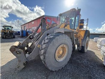 Колісний навантажувач VOLVO L180F