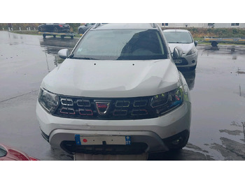 Легковий автомобіль DACIA