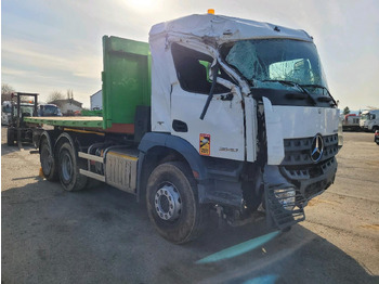Бортова вантажівка/ Платформа MERCEDES-BENZ Arocs 2640