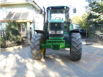 Трактор John Deer: фото 2