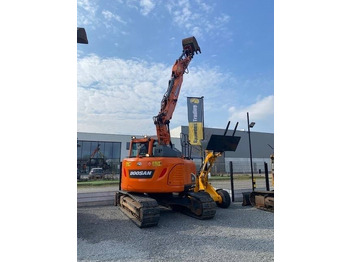 Гусеничний екскаватор DOOSAN DX140LCR-5