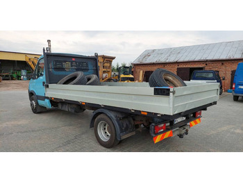 Легка бортова вантажівка Iveco Daily 65C17 silnik 3.0 skrzynia automat: фото 3 Легка бортова вантажівка Iveco Daily 65C17 silnik 3.0 skrzynia automat: фото 3